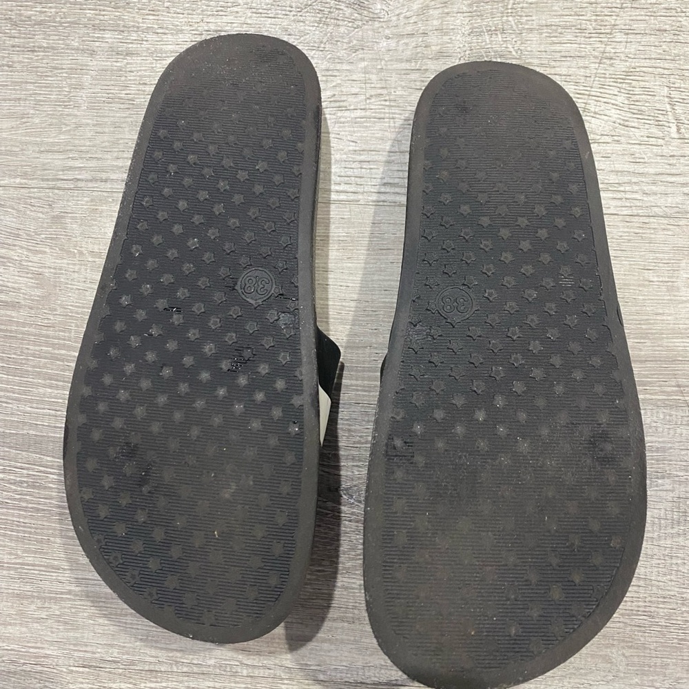 BOSS Black Logo Slides - Picture 4 of 5